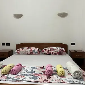 Hotel ~villa Gloria~ Durrës