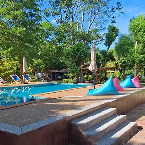 Resort Pana Long Ko Lanta