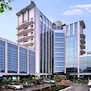 Skycity 3* Gurgaon