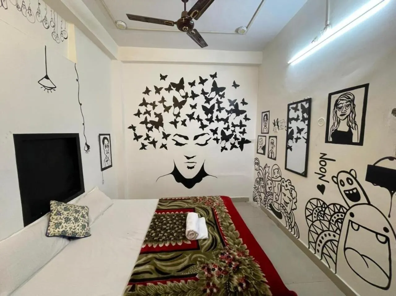 Madsquad Hostel Dorms & Rooms Varanasi 0*,