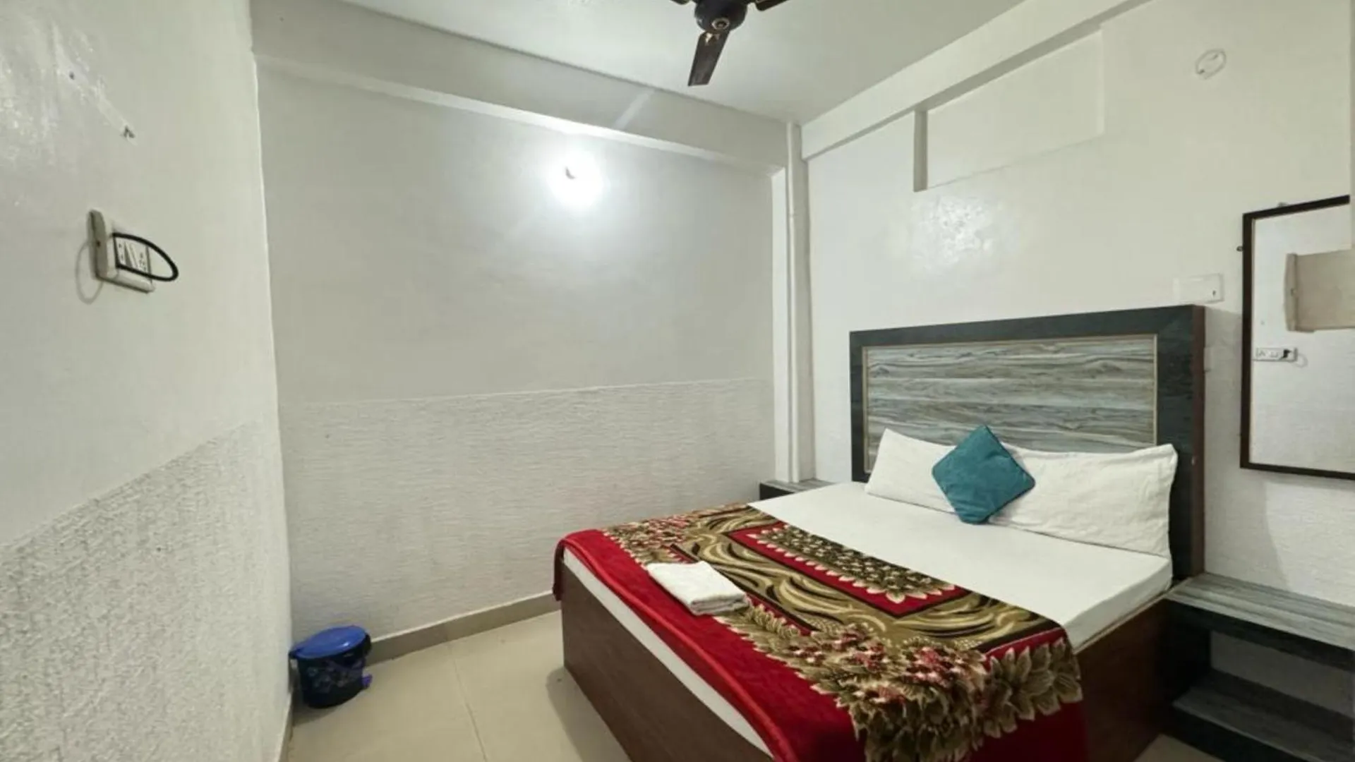 Madsquad Hostel Dorms & Rooms Varanasi India